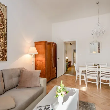 Apartment Vega 1